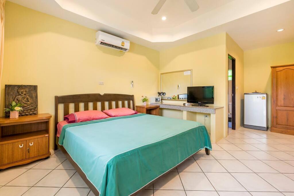 Villa Baan Coconut Bang Tao Beach  Exterior foto