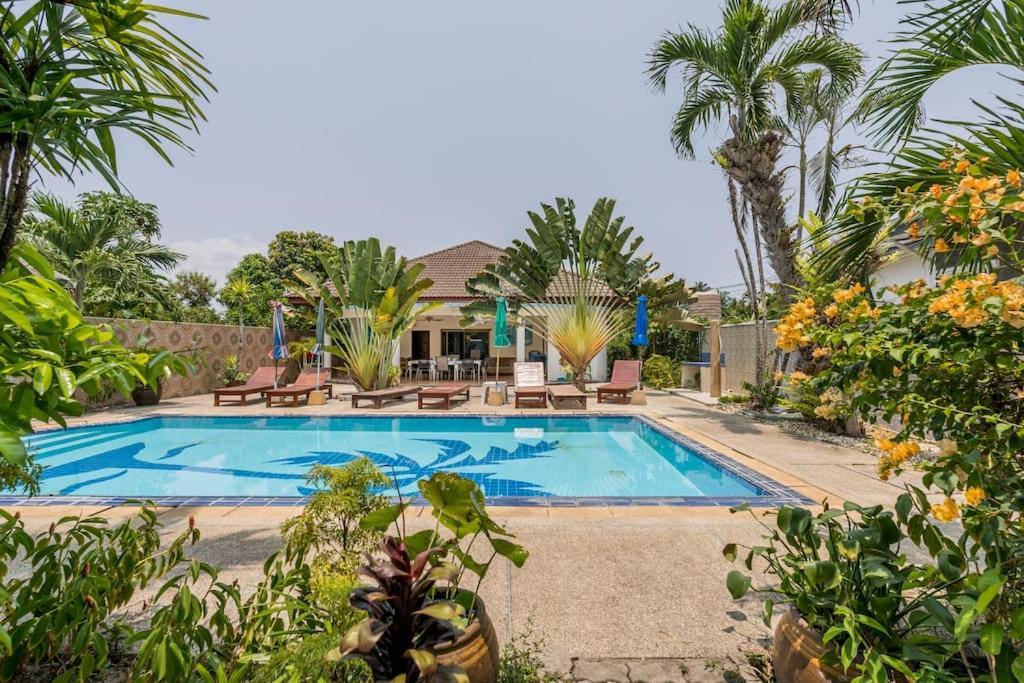 Villa Baan Coconut Bang Tao Beach  Exterior foto